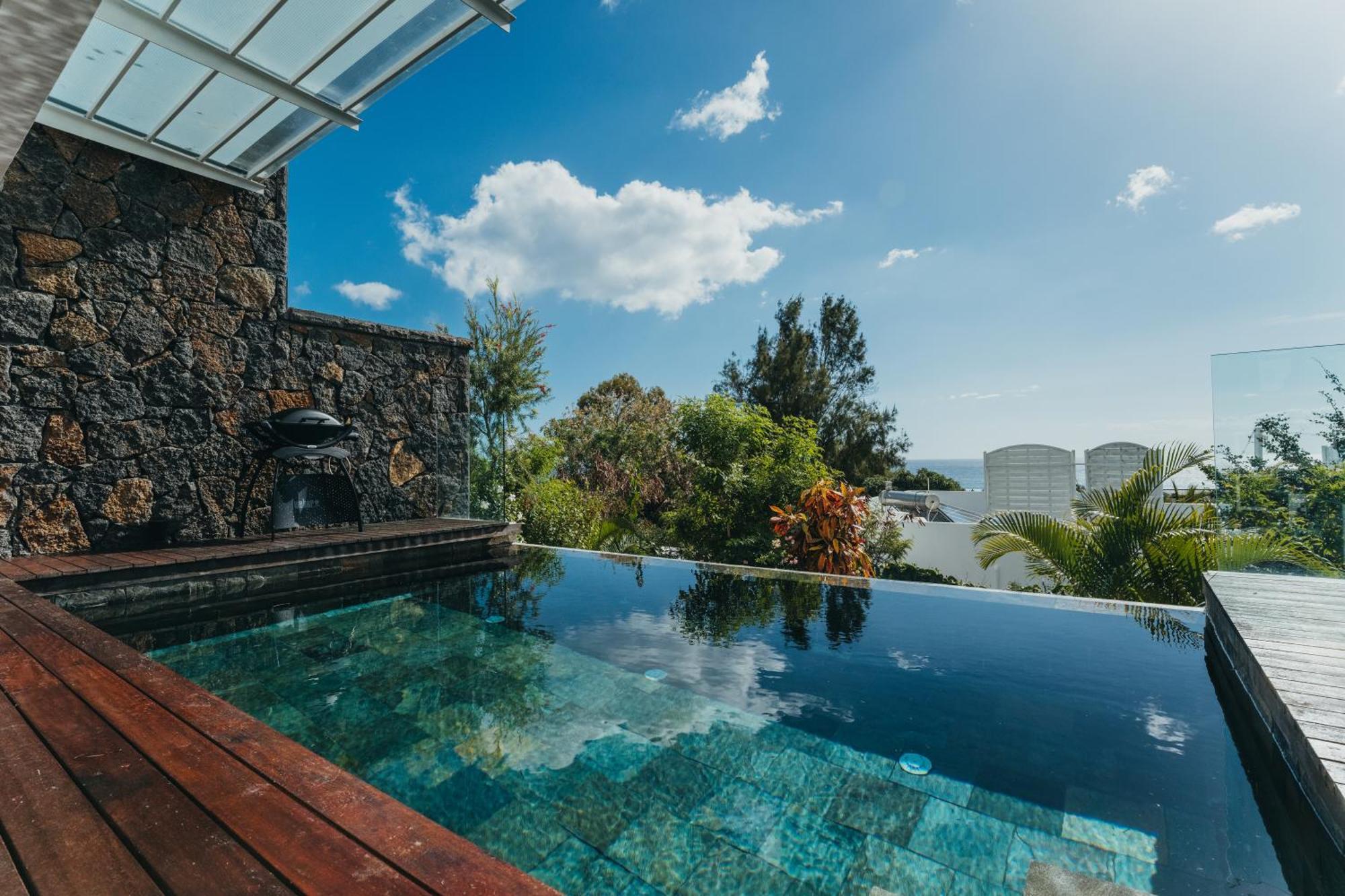 Rivière Noire Appartement De Luxe Piscine Et Vue Mer מראה חיצוני תמונה